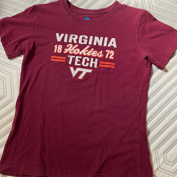 NCAA Virginia Tech Short Sleeve Size M. - Picture 3 of 4